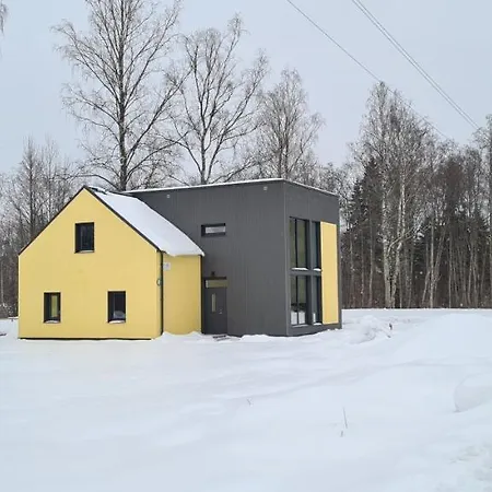 Casa de Férias Puhkemaja *